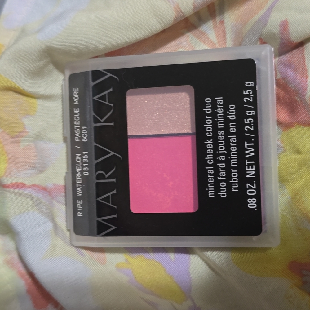 2-New Mary Kay Cheek Duo Ripe Watermelon